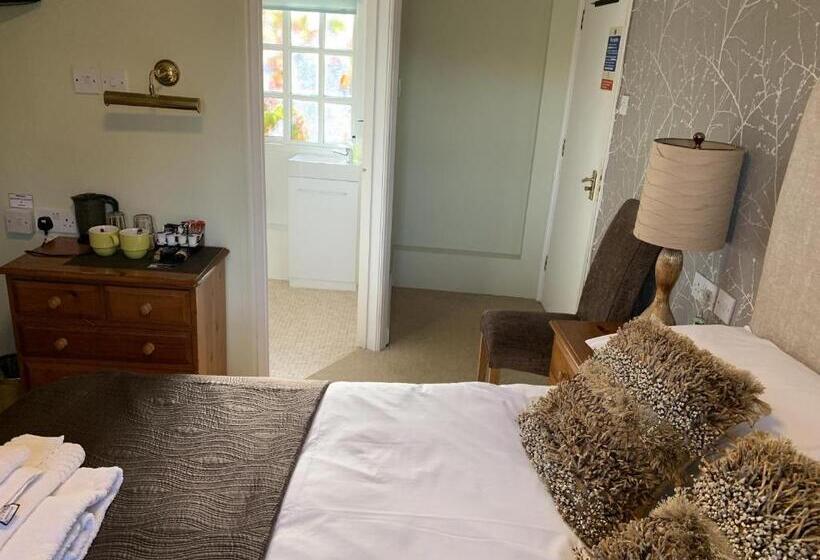 اتاق استاندارد, The White Hart Country Inn