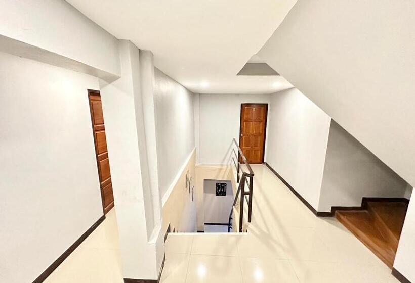 Quarto Estandar, Baan At Khaosan Hostel