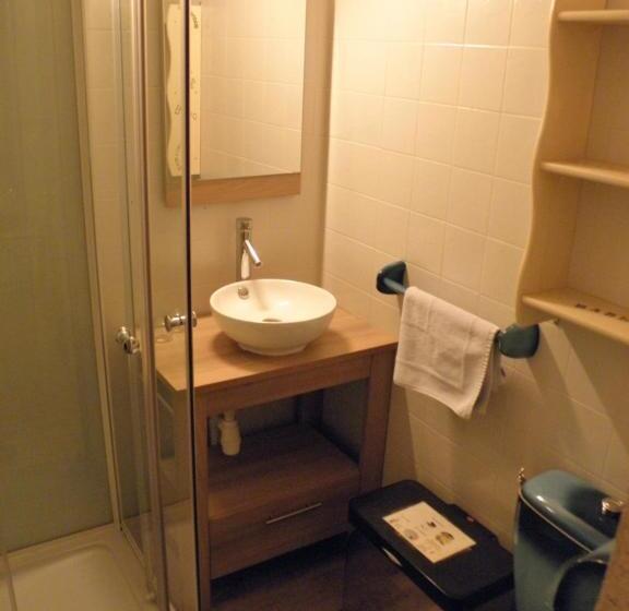 스탠다드 룸, Gîte Auberge Les Terres Blanches De Méolans