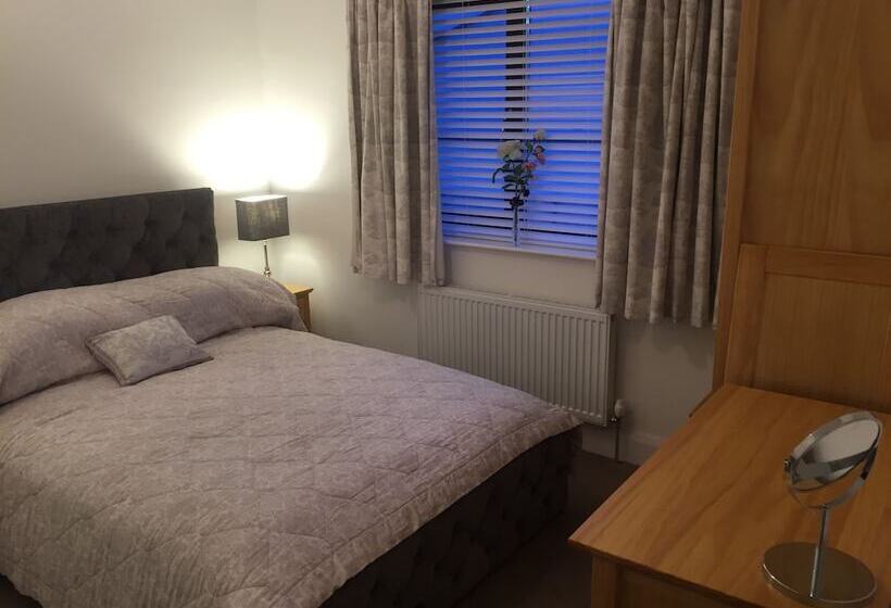 اتاق لوکس, Bradley's Bed & Breakfast
