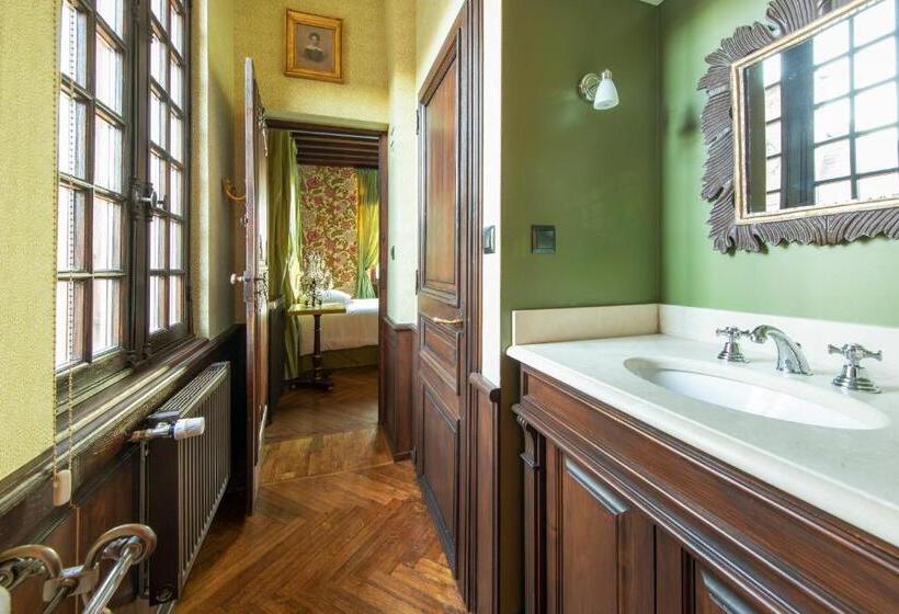 Люкс, La Maison Des Vieux Logis