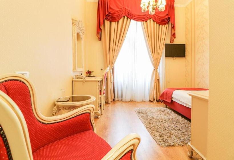 اتاق استاندارد یک نفره, Astoria Grand