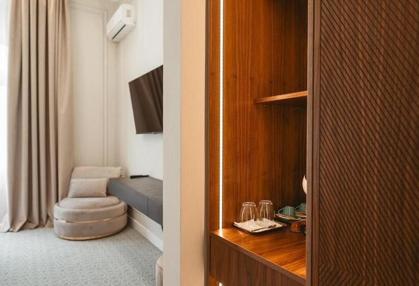 آپارتمان لوکس 1 خوابه, Astoria Grand