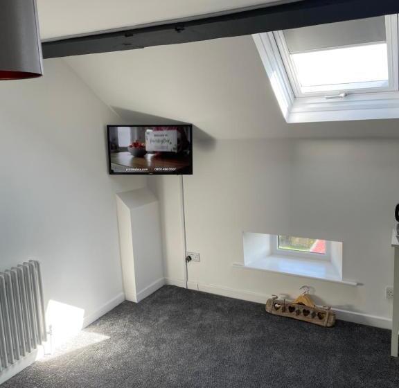 Номер Стандарт, The Nags Head   Room Only Accommodation