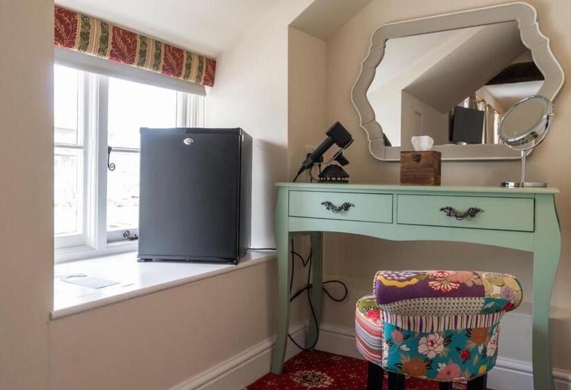 اتاق استاندارد با تخت بزرگ, Bridport Arms