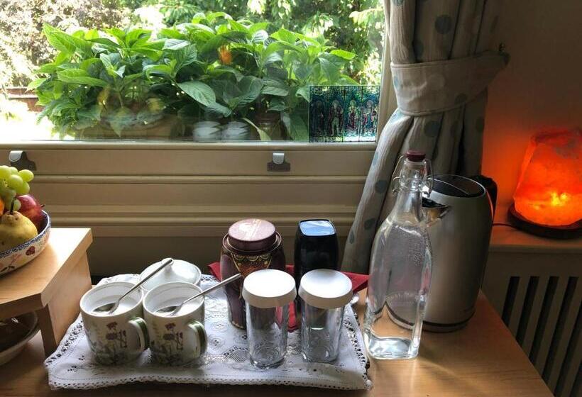 ガーデンビュースタンダードルーム, Georgiana S Guesthouse