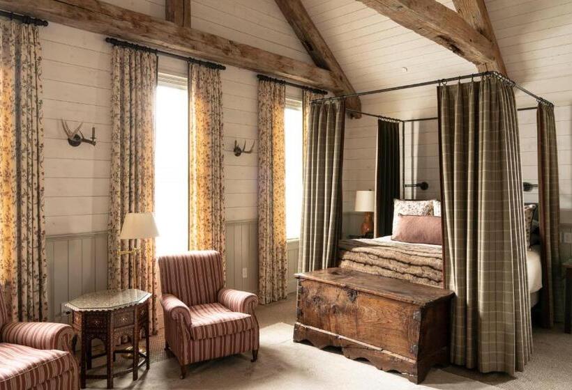 Президентский Люкс, Eleven Scarp Ridge Lodge
