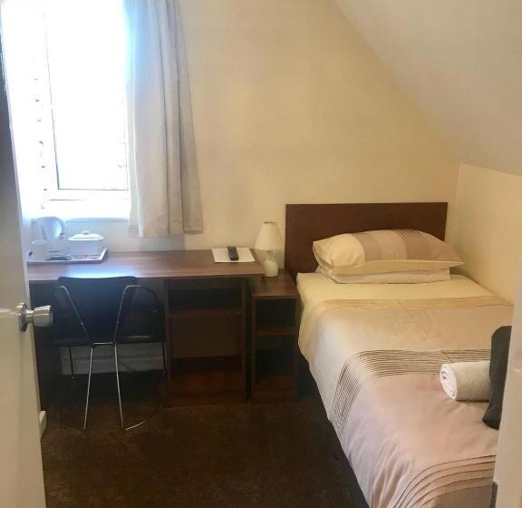 اتاق کلاسیک یک تخته, Landguard House Bed Only