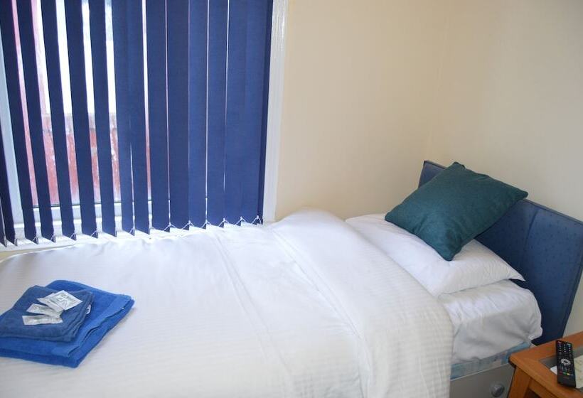اتاق استاندارد یک نفره, Central Cove Guesthouse