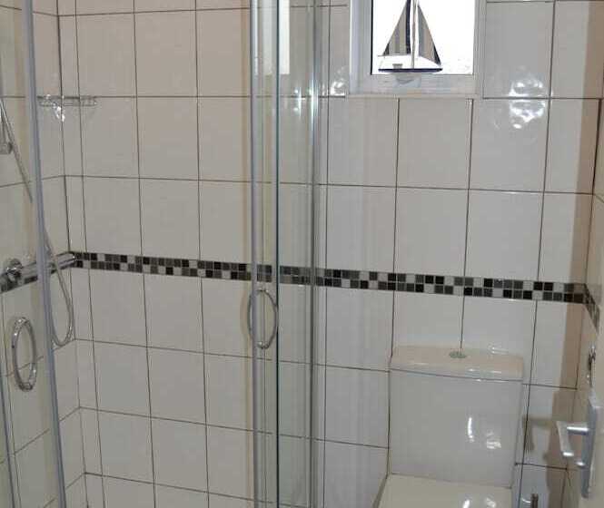 آپارتمان لوکس 1 خوابه, Central Cove Guesthouse