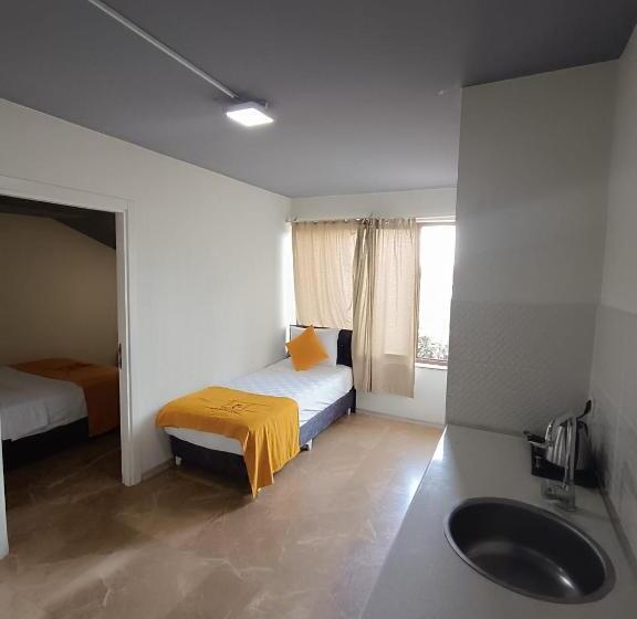 اتاق خانوادگی, Comfy Otel Antalya Lara