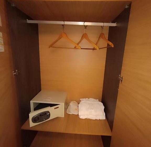 اتاق اکونومی, Comfy Otel Antalya Lara