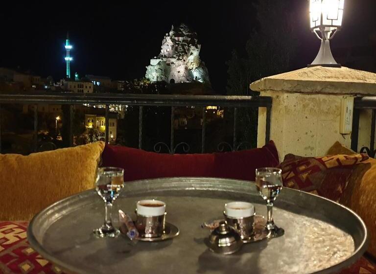 اتاق استاندارد سه نفره, Iris Cave Cappadocia
