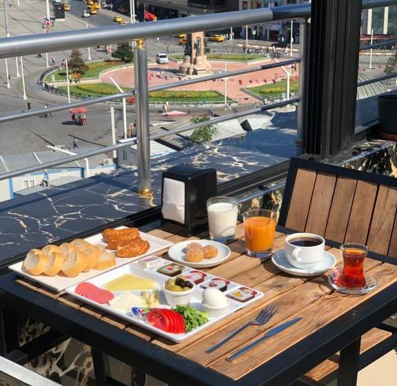 اتاق خانوادگی, Kartal Palace Taksim Square Fami̇ly