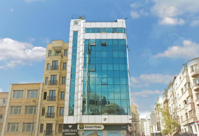 اتاق استاندارد یک تخته با چشم‌انداز شهر, Kartal Palace Taksim Square Fami̇ly