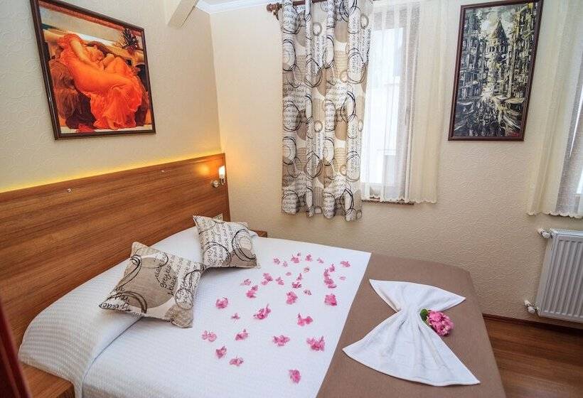 اتاق لوکس, Karya Butik Otel
