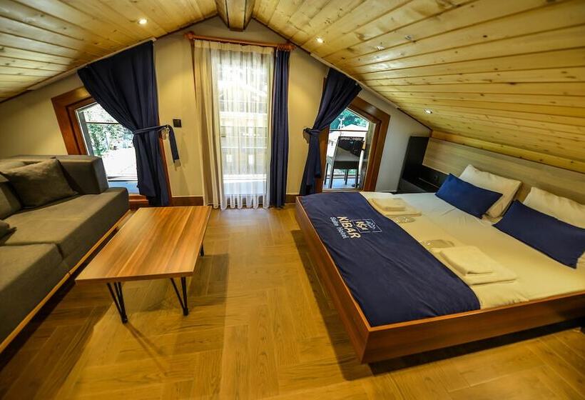 , Kibar Suite