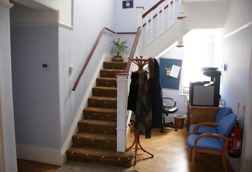 Номер Стандарт, Thornbury Accommodation