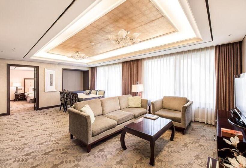 سوئیت سلطنتی 2 خوابه, Jeju Sun Hotel & Casino