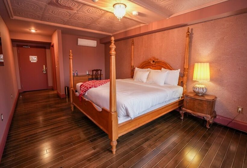 스탠다드 룸 킹사이즈 침대, Niagara Grandview Boutique