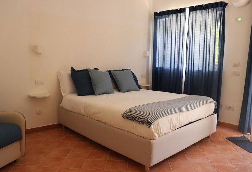 اتاق لوکس, Casa Amorino