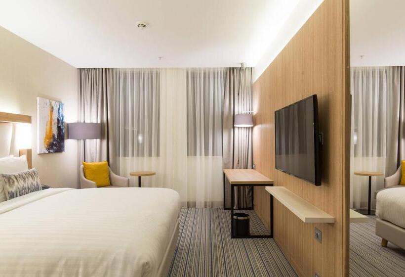 اتاق استاندارد با تخت بزرگ, Courtyard By Marriott Banja Luka