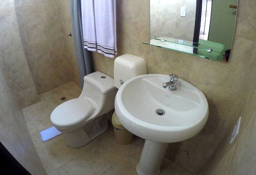 标准单人间, Dc Suites Aeropuerto