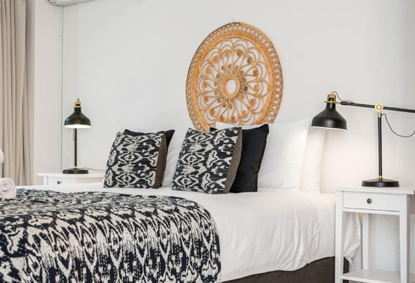 １ベッドルームアパートメント, Bayview Beachfront Apartments, In Town Right On The Beach