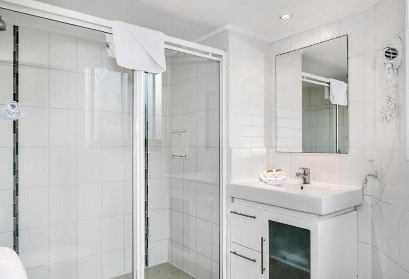 １ベッドルームアパートメント, Bayview Beachfront Apartments, In Town Right On The Beach