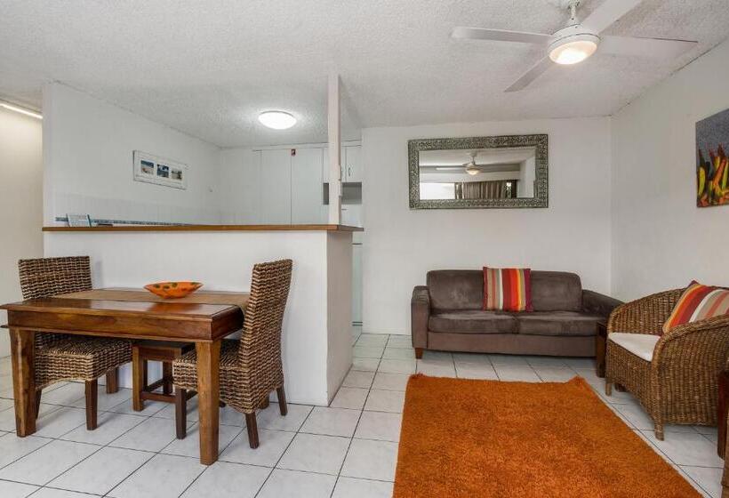 アパートメント・エコノミー2寝室, Bayview Beachfront Apartments, In Town Right On The Beach