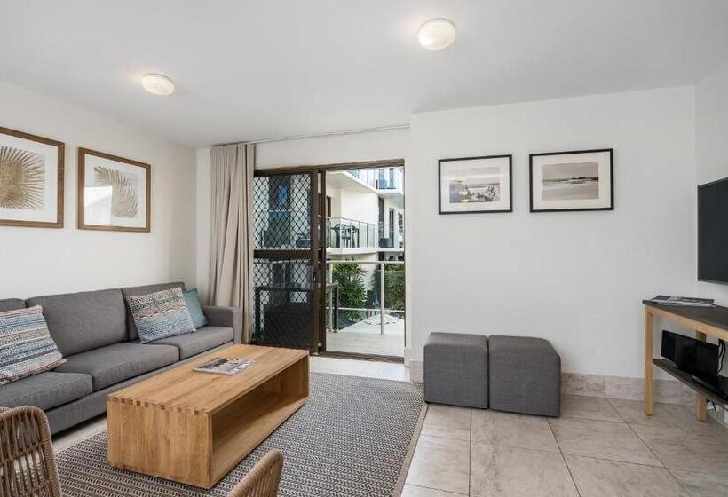 ２ベッドルームアパートメント, Bayview Beachfront Apartments, In Town Right On The Beach