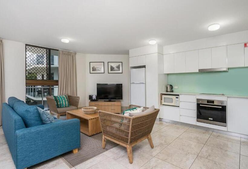 ２ベッドルームのスーペリアアパートメント, Bayview Beachfront Apartments, In Town Right On The Beach