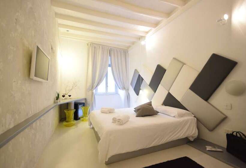 اتاق استاندارد, Design&art Pie