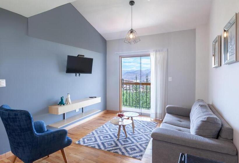 سوئیت با بالکن, Muru Homely Hotel Cusco