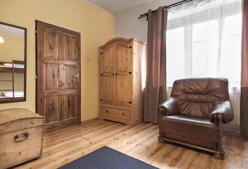 Family Suite, Castle Wall Inn