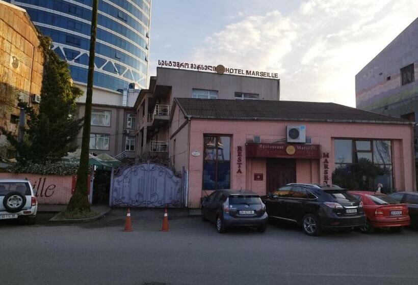 اتاق لوکس با بالکن و چشم‌انداز دریا, Marseille Palace