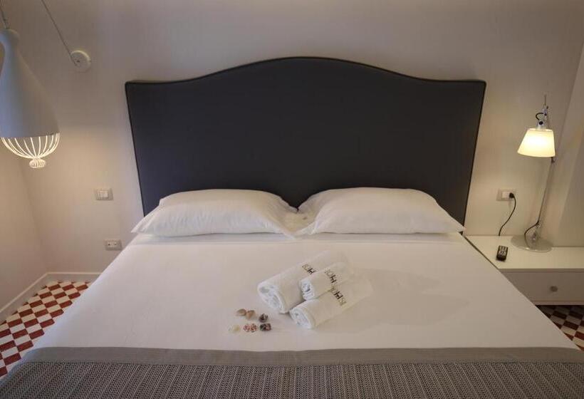 Suíte, Suite Hotel L Oasi Di Riaci