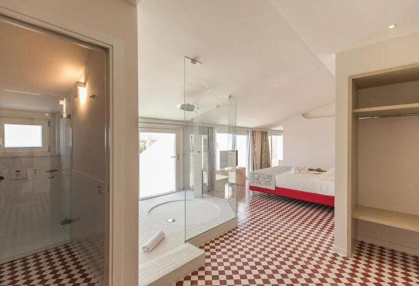 Suíte Executivo, Suite Hotel L Oasi Di Riaci