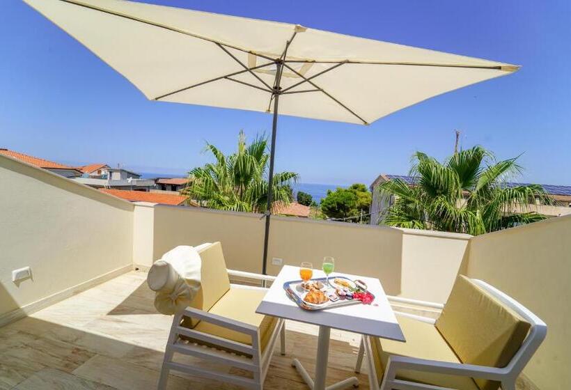 Suíte Executivo, Suite Hotel L Oasi Di Riaci