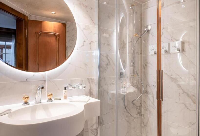 Номер Стандарт Индивидуальный с Балконом, Boutique Hotel Albana Real   Restaurants & Spa