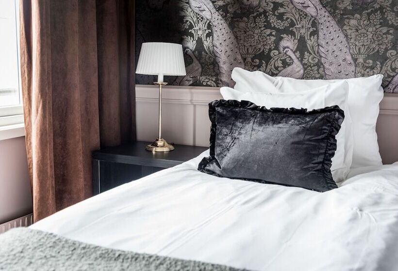 Классический Номер, Varbergs Stadshotell & Asia Spa