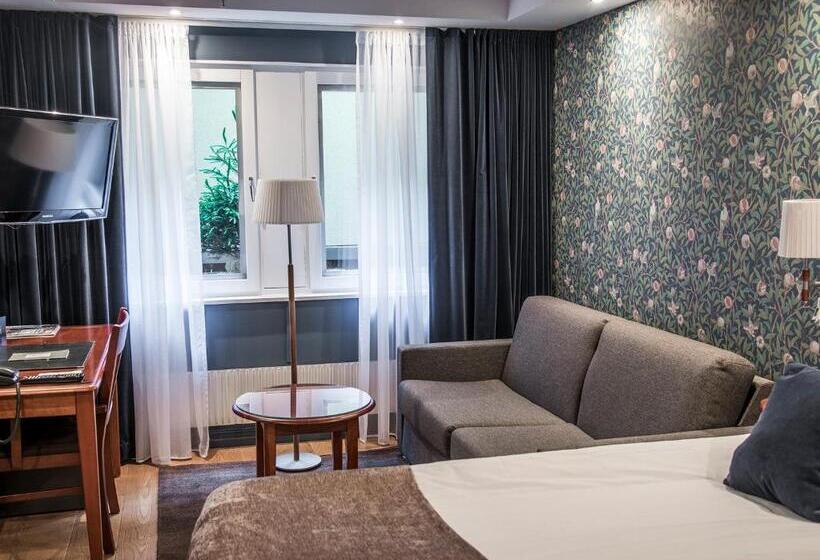 Классический Номер, Varbergs Stadshotell & Asia Spa