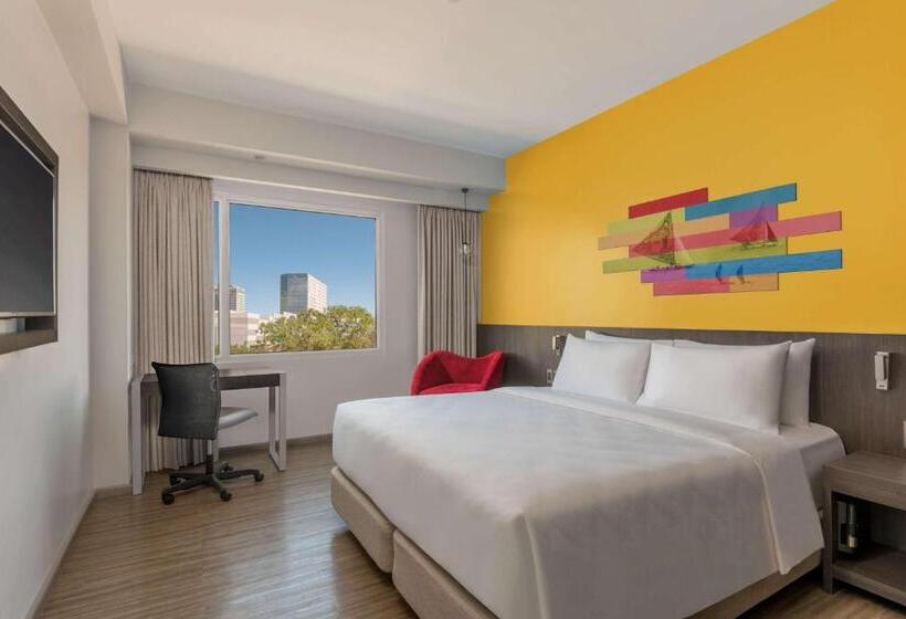 سوییت, Parkinn By Radisson Iloilo
