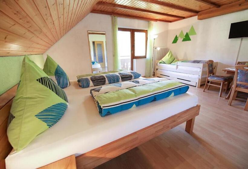 Семейный Номер, Pension Altvogtshof
