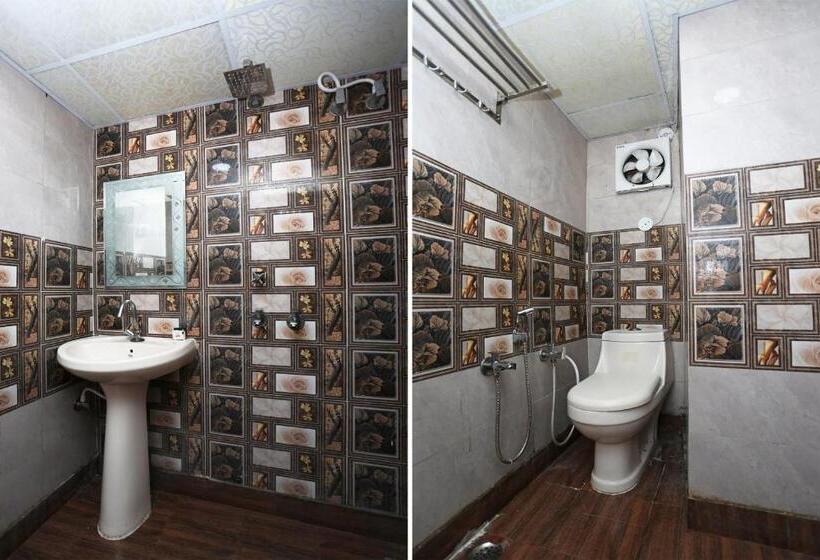 Трехместный Номер Классика, Oyo 18782 Hotel Mannat