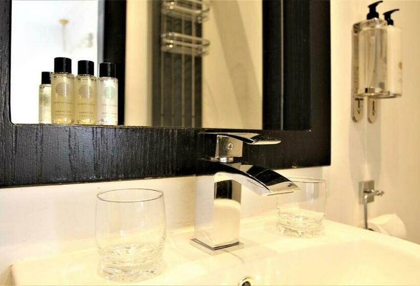 اتاق اکونومی, The Lane Boutique Residence