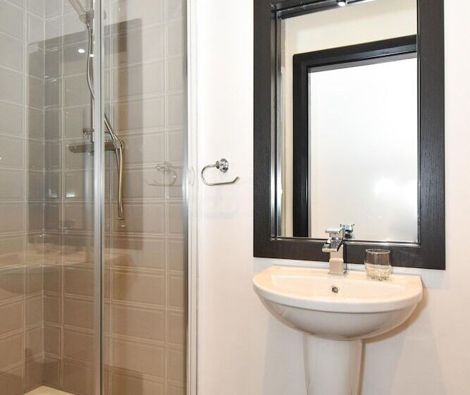 اتاق لوکس, The Lane Boutique Residence