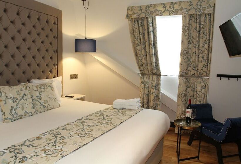 اتاق لوکس با تخت بزرگ, The Lane Boutique Residence