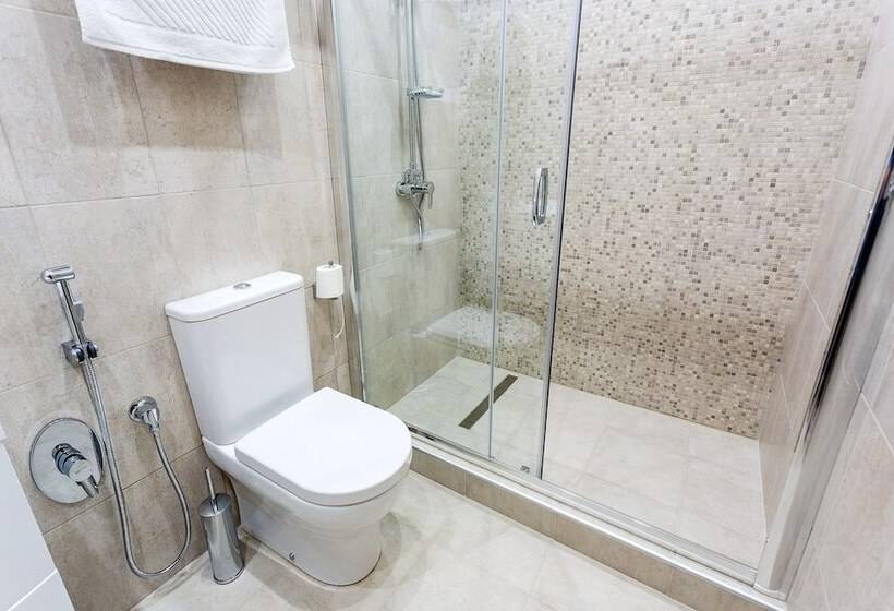 اتاق سوپریور, Zolotaya 7