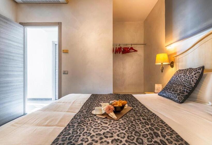 Апартаменты 2 Спальни с Террасой, Baba Residences